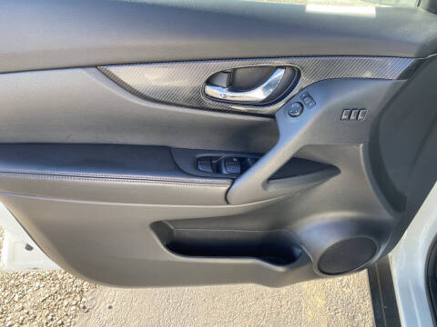 2017 Nissan Rogue Hybrid SL