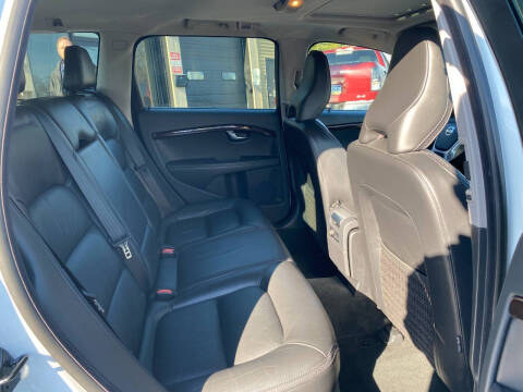 2013 Volvo XC70 T6 Premier Plus