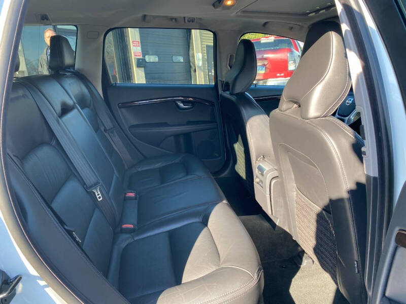 2013 Volvo XC70 T6 Premier Plus