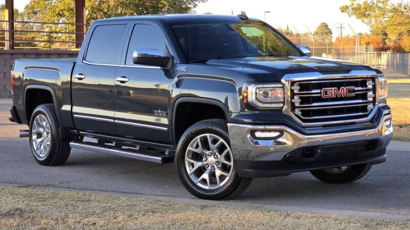 2018 GMC Sierra 1500 SLT photo 2