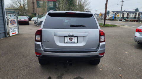 2016 Jeep Compass Sport