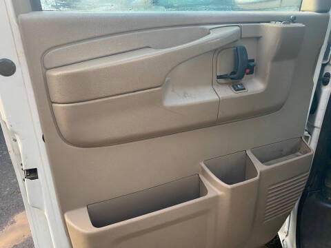 2004 Chevrolet Express 2500