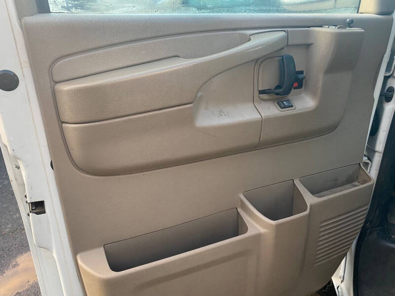 2004 Chevrolet Express 2500