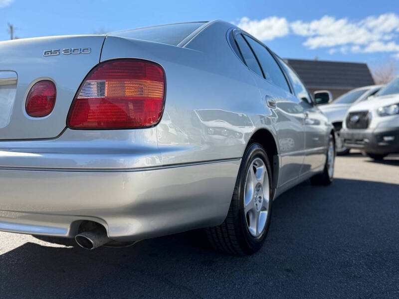 2000 Lexus GS 300