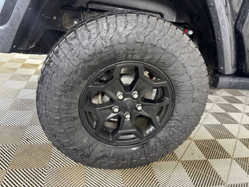 2021 Jeep Gladiator Willys