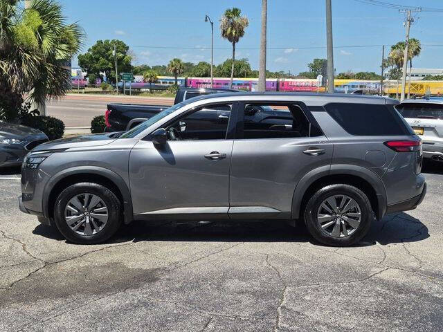 2024 Nissan Pathfinder S
