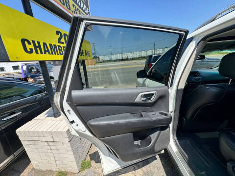 2014 Nissan Pathfinder Platinum