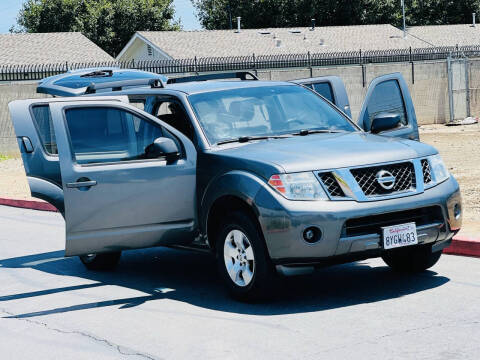 2008 Nissan Pathfinder S