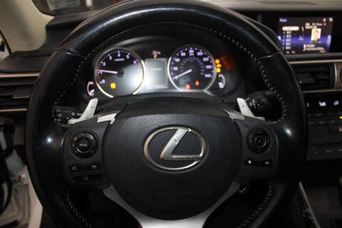 2016 Lexus IS 200t