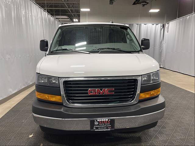 2026 GMC Savana 2500