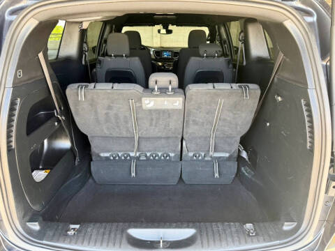 2019 Chrysler Pacifica Touring Plus