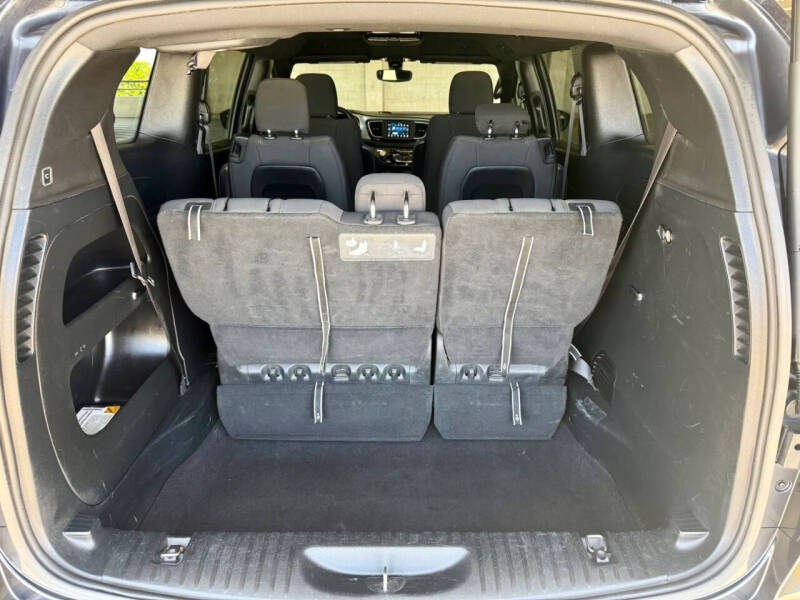 2019 Chrysler Pacifica Touring Plus