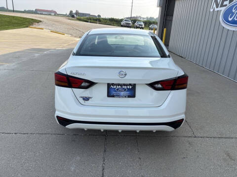 2022 Nissan Altima 2.5 S