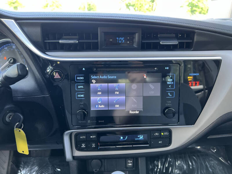 2018 Toyota Corolla LE