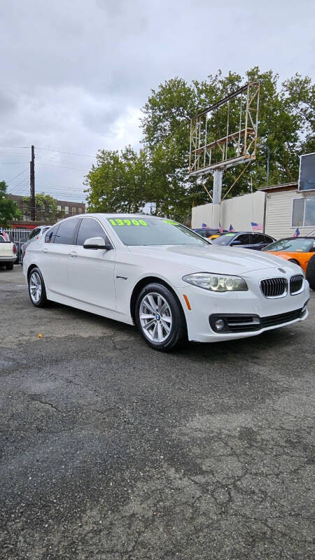 2016 BMW 5 Series 528i
