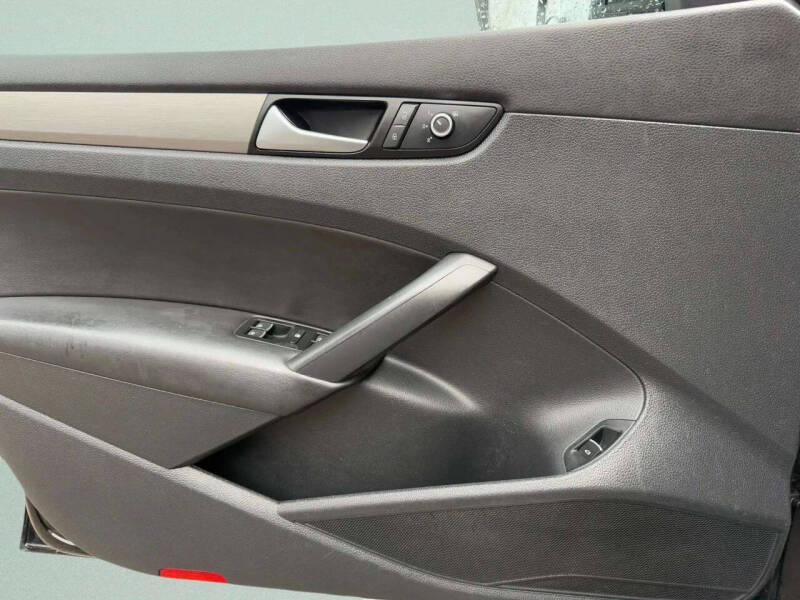 2014 Volkswagen Passat