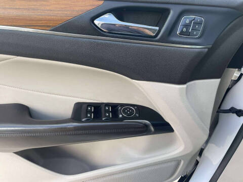 2017 Lincoln MKC Select