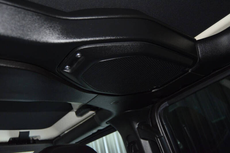 2021 Jeep Wrangler Unlimited Sahara Altitude
