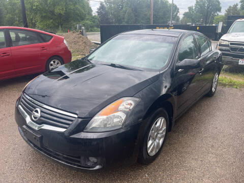 2009 Nissan Altima for sale at David Shiveley in Mount Orab OH