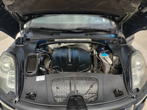 2018 Porsche Macan