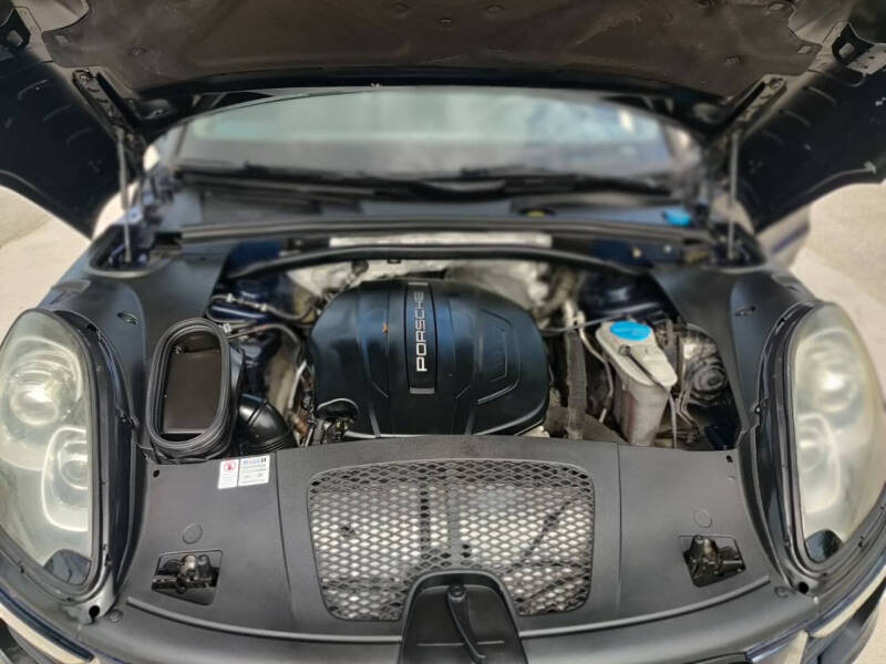 2018 Porsche Macan