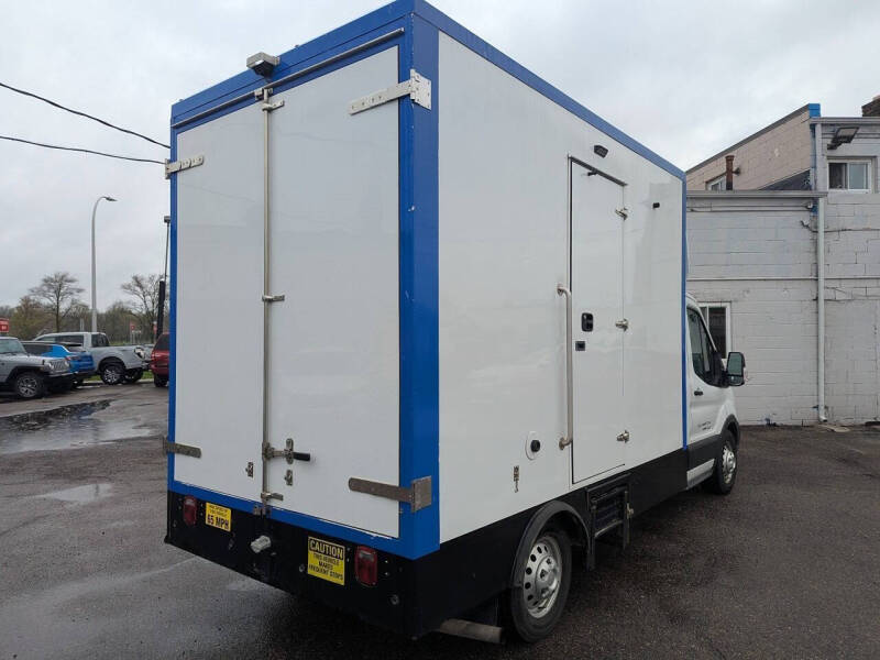 2022 Ford Transit 350