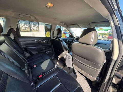 2018 Nissan Rogue SL