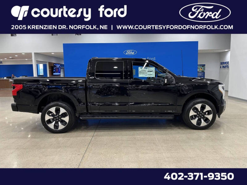 2023 Ford F-150 Lightning Platinum