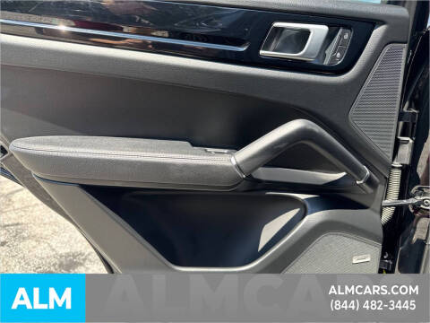 2022 Porsche Cayenne