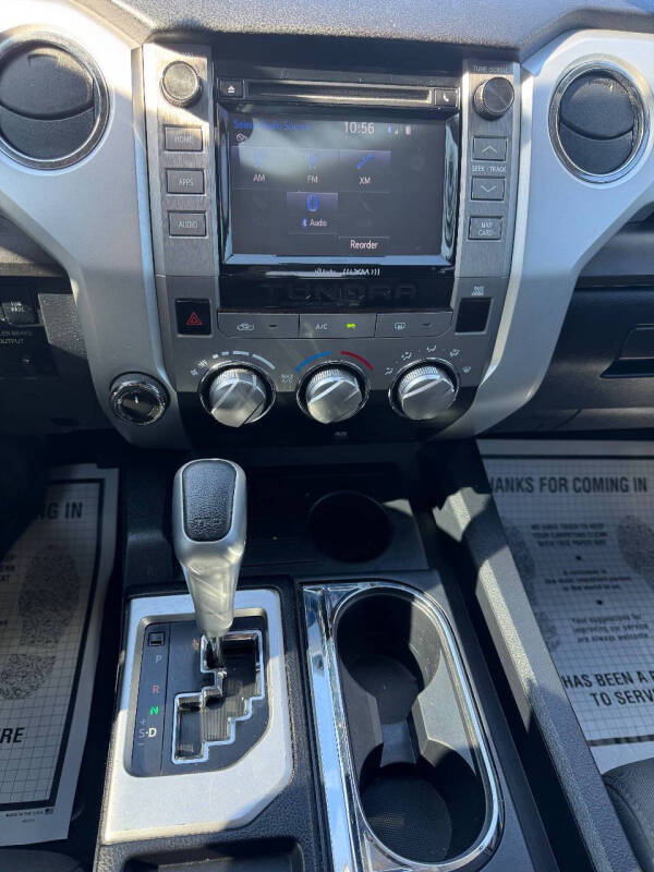 2019 Toyota Tundra SR5 - Photo 24