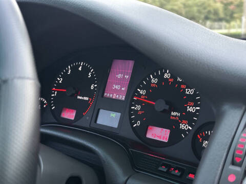 2000 Audi A8 quattro