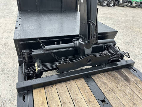 2022 Towmaster 48' Hydraulic Dove Semi
