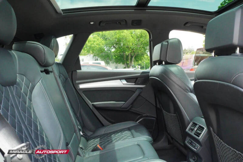 2018 Audi SQ5 3.0T quattro Premium Plus