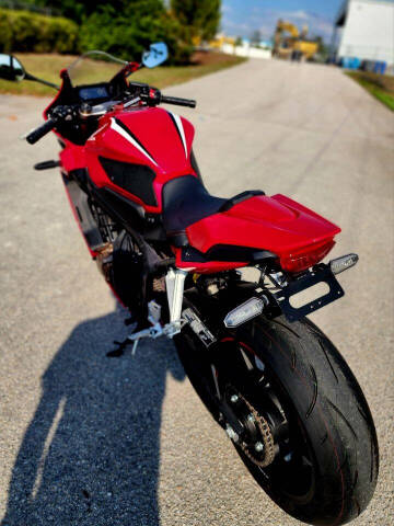 2019 Honda CBR650R
