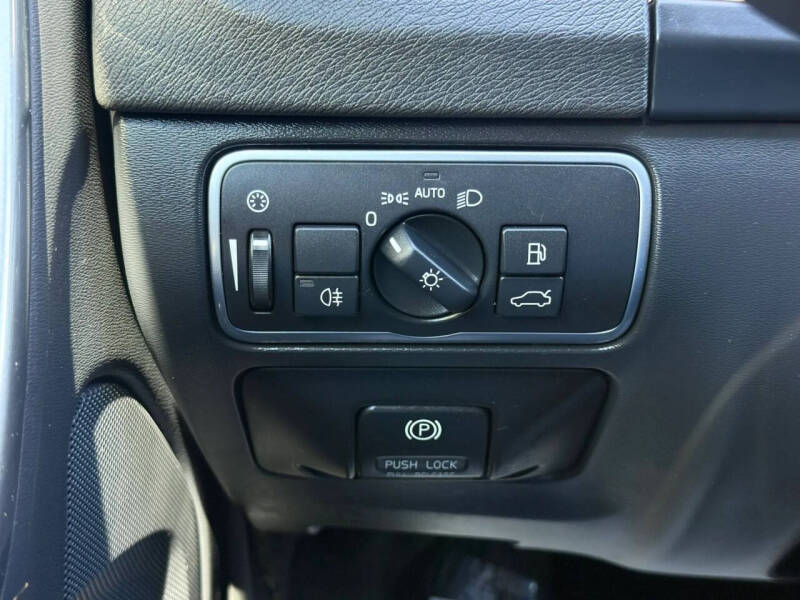 2015 Volvo S60 T5 Drive-E Premier