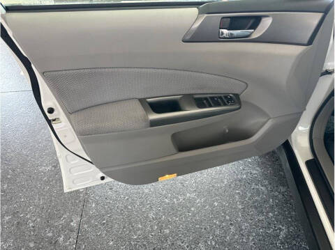 2011 Subaru Forester 2.5X Premium