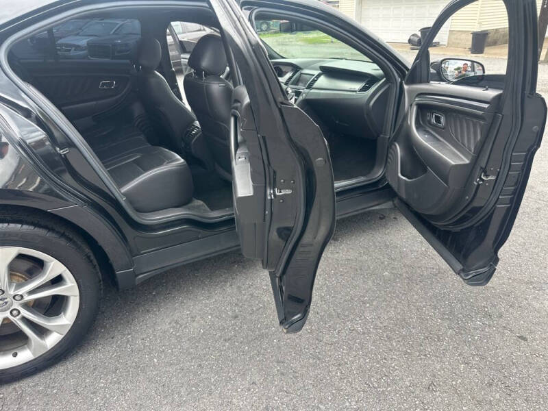 2013 Ford Taurus SHO