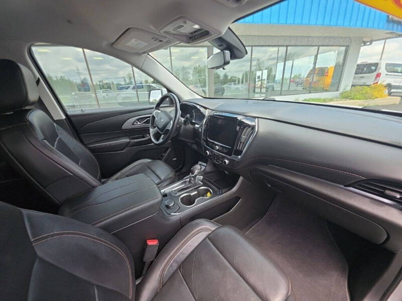 2021 Chevrolet Traverse RS
