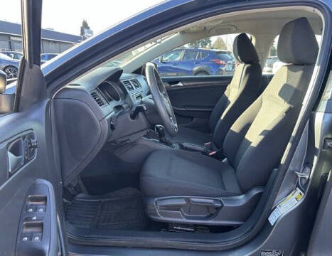 2016 Volkswagen Jetta