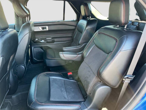 2022 Ford Explorer ST-Line