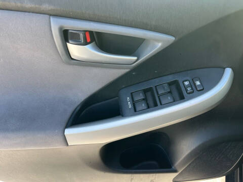 2014 Toyota Prius Five