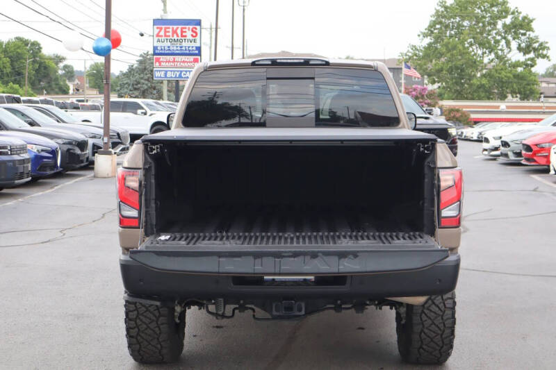 2021 Nissan Titan