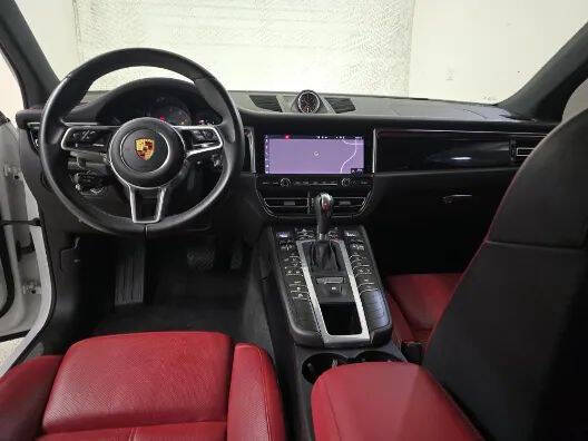 2021 Porsche Macan S