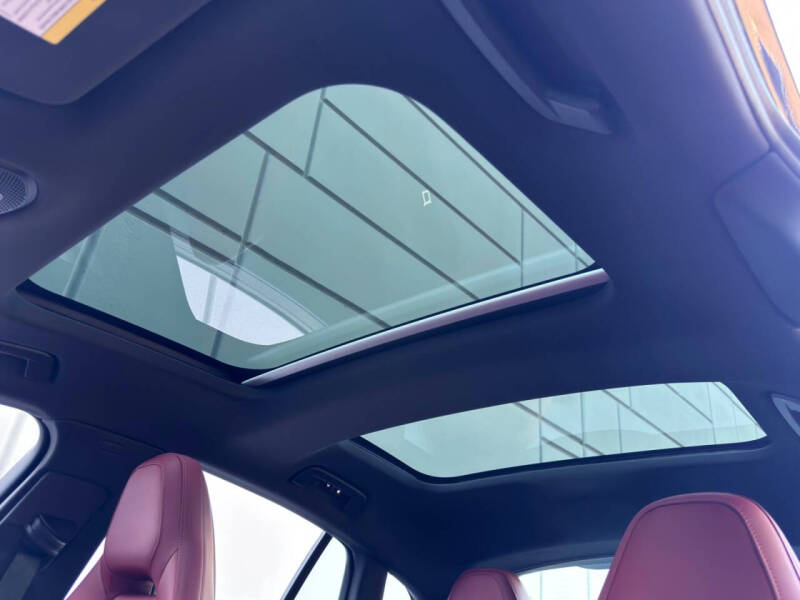 2025 Porsche Panamera 4 E-Hybrid