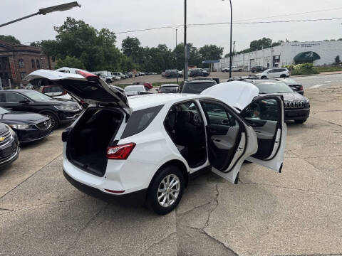 2019 Chevrolet Equinox LS