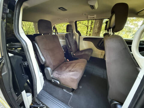 2015 Dodge Grand Caravan SE