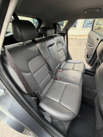 2017 Hyundai Tucson SE Plus