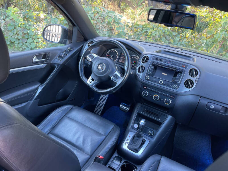 2015 Volkswagen Tiguan R-Line