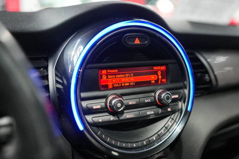 2016 MINI Hardtop 4 Door Cooper