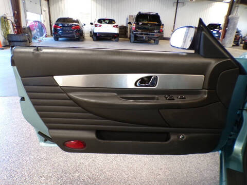 2002 Ford Thunderbird Deluxe